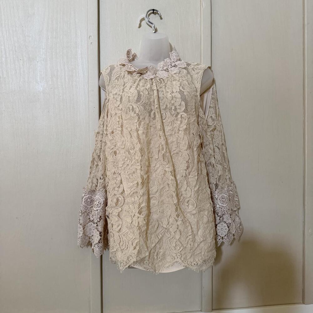 Romans Blouse 18W White Lace High Neck Cold Shoulder Bell Sleeve Top Ren Faire